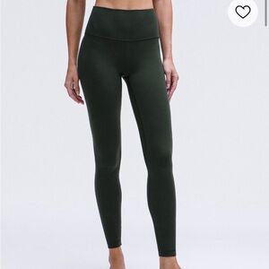Lululemon align high rise 28” in olive